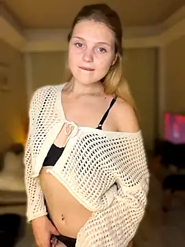 Emaline Fane online show from October 5, 2025, 5:14 pm