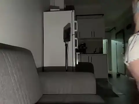 -piece offire- online show from October 8, 2025, 4:29 pm