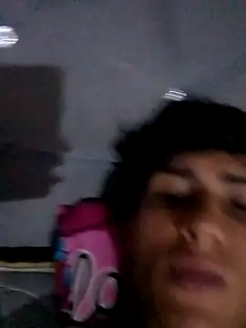 Blonde foxx online show from October 7, 2025, 4:02 am