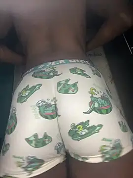 Eyebrows12 online show from April 2, 2026, 10:05 pm