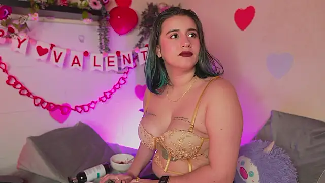 Lana Herondale online show from February 19, 2026, 3:03 am