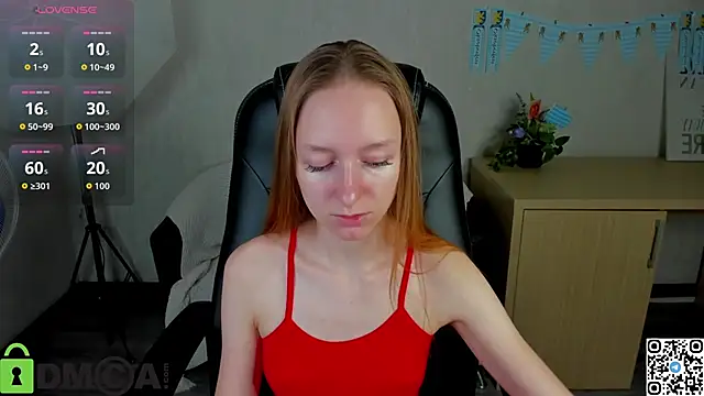 Mia E1fie online show from October 12, 2025, 12:12 am