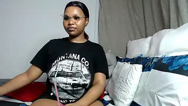 DarrkDeeva68 online show from November 10, 2025, 6:57 pm