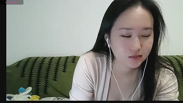 Belinda66 online show from November 9, 2025, 8:57 pm