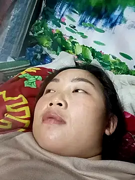 PhamPhung online show from April 18, 2026, 3:58 pm