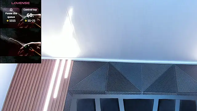 marco garciia  online show from September 10, 2025, 11:15 pm