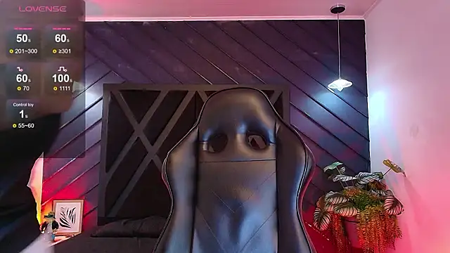 marco garciia  online show from March 9, 2026, 11:19 pm