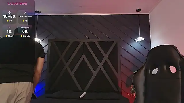 Snapshot of marco_garciia_ chatting on February 24, 2026, 11:16 pm marco garciia online show from February 24, 2026, 11:16 pm