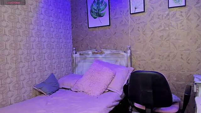 Dali collin online show from April 13, 2026, 2:26 am