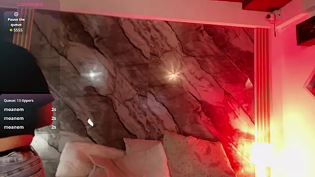 vela-kimm online show from April 21, 2026, 1:42 am