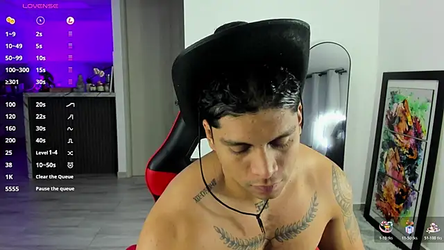 Nicolasmontoya16 online show from October 18, 2025, 4:03 am