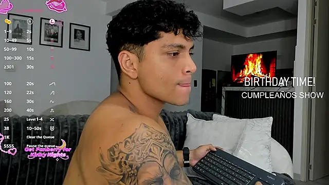 Nicolasmontoya16 online show from January 16, 2026, 4:16 am