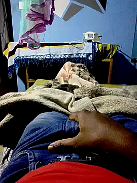 m11a2f3a4z5 online show from April 13, 2026, 6:01 pm