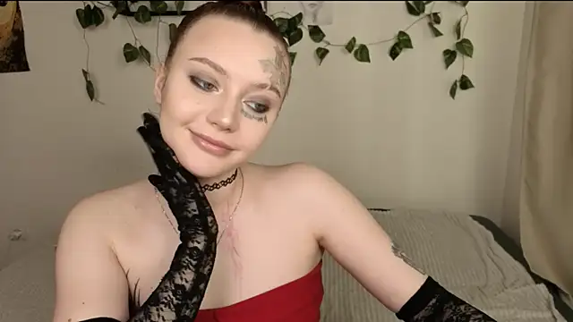Snapshot of eva_sunshine_blue_eyes chatting on April 29, 2026, 6:28 am eva sunshine blue eyes online show from April 29, 2026, 6:28 am