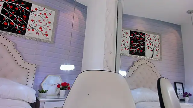 Snapshot of MeyBaldini chatting on July 8, 2026, 1:12 pm MeyBaldini online show from July 8, 2026, 1:12 pm