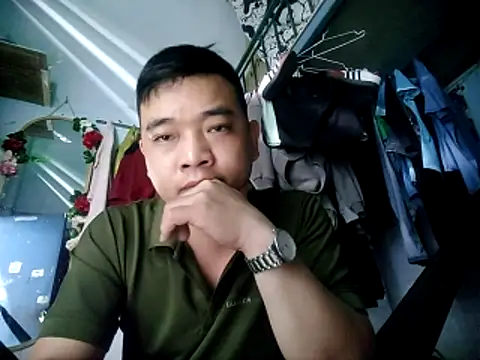 Boy kuto77 online show from February 24, 2026, 1:39 am