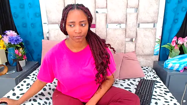 AmbarSmit online show from September 30, 2025, 3:45 am