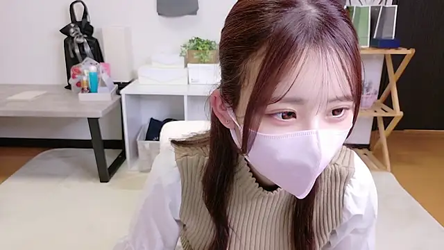 Ema o0 chan online show from November 10, 2025, 6:40 am