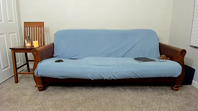 KristalMountain online show from October 11, 2025, 4:46 am