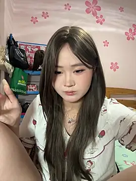 Snapshot of CoCo-s chatting on June 1, 2026, 4:06 pm CoCo-s online show from June 1, 2026, 4:06 pm