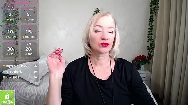 Snapshot of hunters_woman chatting on November 1, 2025, 12:28 am hunters woman online show from November 1, 2025, 12:28 am