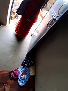 RAYI Queen 3 online show from October 31, 2025, 3:36 am