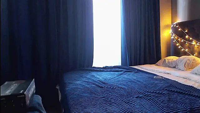 Snapshot of tokyomeow chatting on November 28, 2025, 8:03 am tokyomeow online show from November 28, 2025, 8:03 am