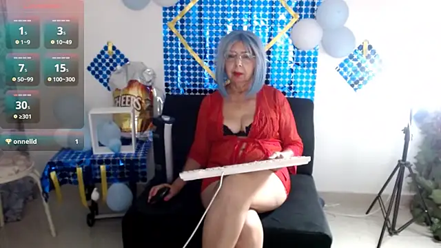 ruth blue21 online show from September 26, 2025, 3:35 am