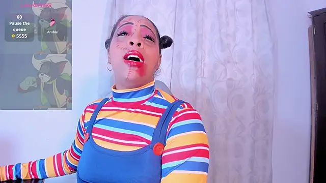 Snapshot of Faver_ chatting on October 25, 2025, 12:04 pm Faver online show from October 25, 2025, 12:04 pm