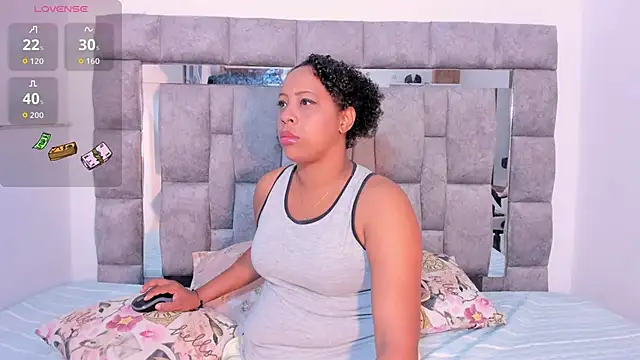 Snapshot of Faver_ chatting on September 14, 2025, 12:05 pm Faver online show from September 14, 2025, 12:05 pm