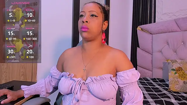 Snapshot of Faver_ chatting on October 7, 2025, 12:17 pm Faver online show from October 7, 2025, 12:17 pm