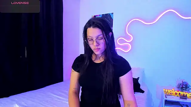 Dilan and Mia online show from September 11, 2025, 12:54 am