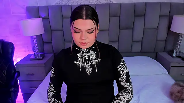 Maxxxine1 online show from March 10, 2026, 11:20 pm