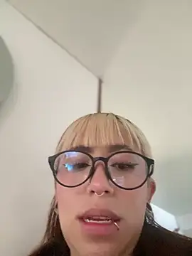 Sallem Pink online show from March 7, 2026, 11:16 am