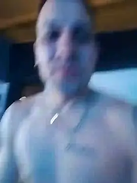 demianmont online show from October 3, 2025, 5:14 pm