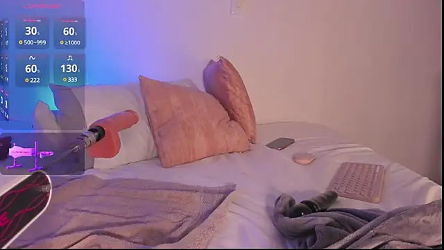 Snapshot of kristal_benet chatting on March 17, 2025, 10:19 pm kristal benet online show from March 17, 2025, 10:19 pm