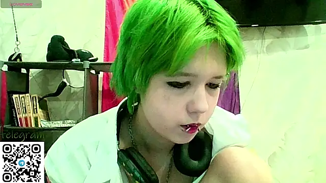 CarolineRichter online show from February 21, 2026, 12:40 pm