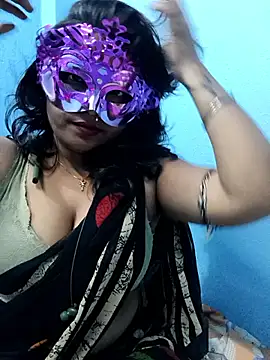 Naughty-Chaaya online show from November 29, 2025, 6:52 pm