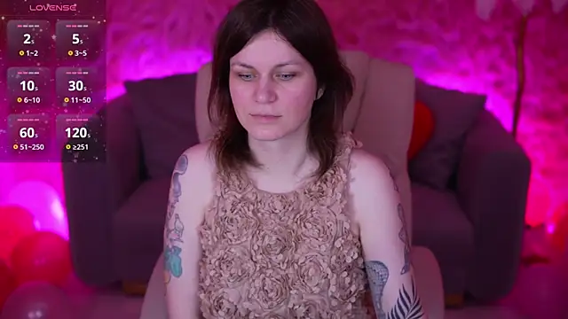 TinaMelt online show from February 23, 2026, 7:47 pm