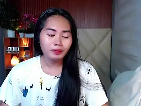 sluttyprincess0 online show from October 1, 2025, 11:19 pm