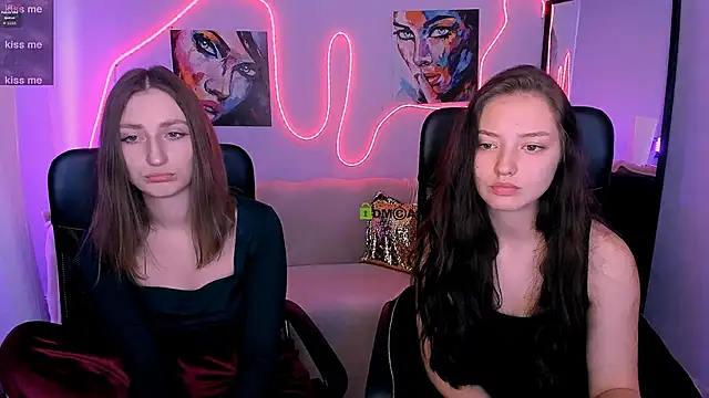 eva smiith  online show from February 4, 2026, 7:25 am