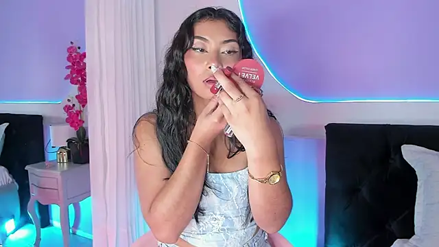  HAANNAH  online show from October 29, 2025, 7:57 pm