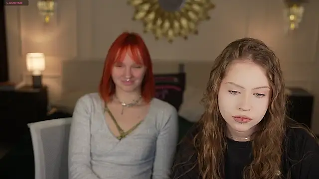 Esmie Smile online show from February 26, 2026, 3:50 am