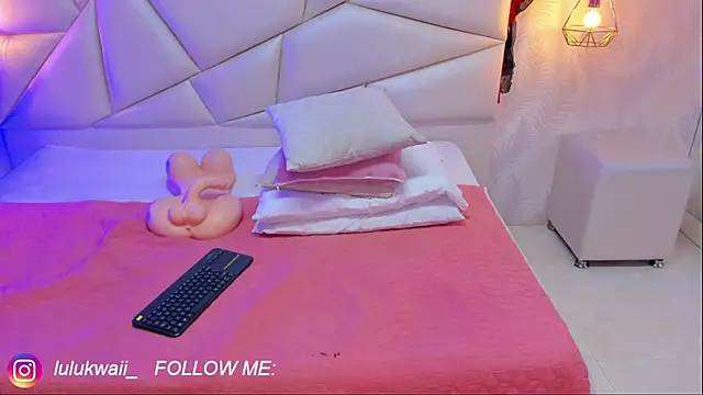 Snapshot of lulukawai16 chatting on October 18, 2025, 8:22 pm lulukawai16 online show from October 18, 2025, 8:22 pm