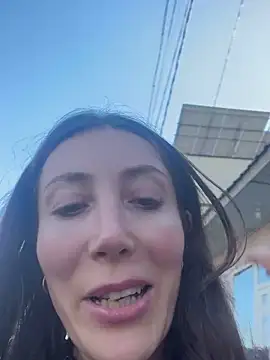 HellaryTourent online show from September 12, 2025, 12:05 pm