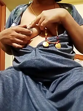 Snapshot of NISHU-TELUGU chatting on February 8, 2026, 7:00 pm NISHU-TELUGU online show from February 8, 2026, 7:00 pm