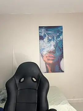 Snapshot of chloekitty69 chatting on November 24, 2025, 11:32 am chloekitty69 online show from November 24, 2025, 11:32 am