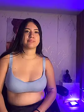 Snapshot of chloekitty69 chatting on October 30, 2025, 11:30 am chloekitty69 online show from October 30, 2025, 11:30 am