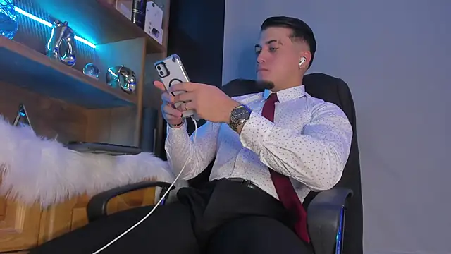 Gael williams1 online show from September 10, 2025, 6:01 am