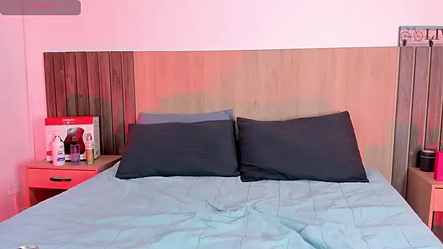 Abby-Torres online show from November 29, 2025, 3:39 am